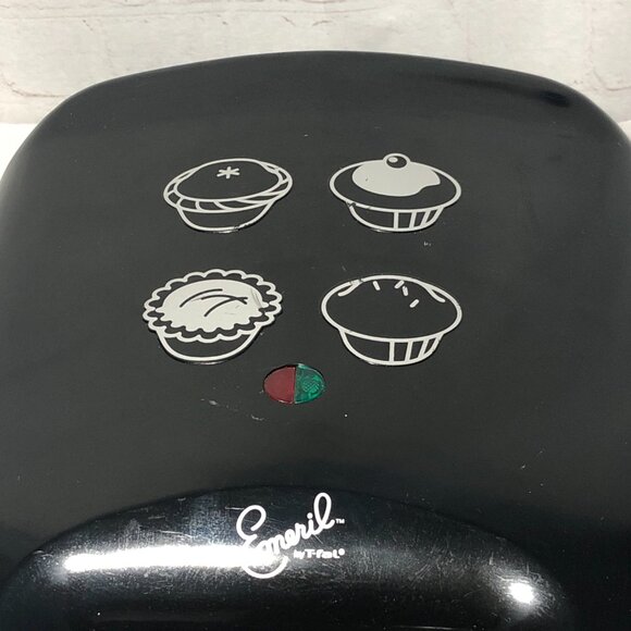 Emeril T-fal Mini Pie/Cake Maker Freeze meat pies! - Picture 4 of 9
